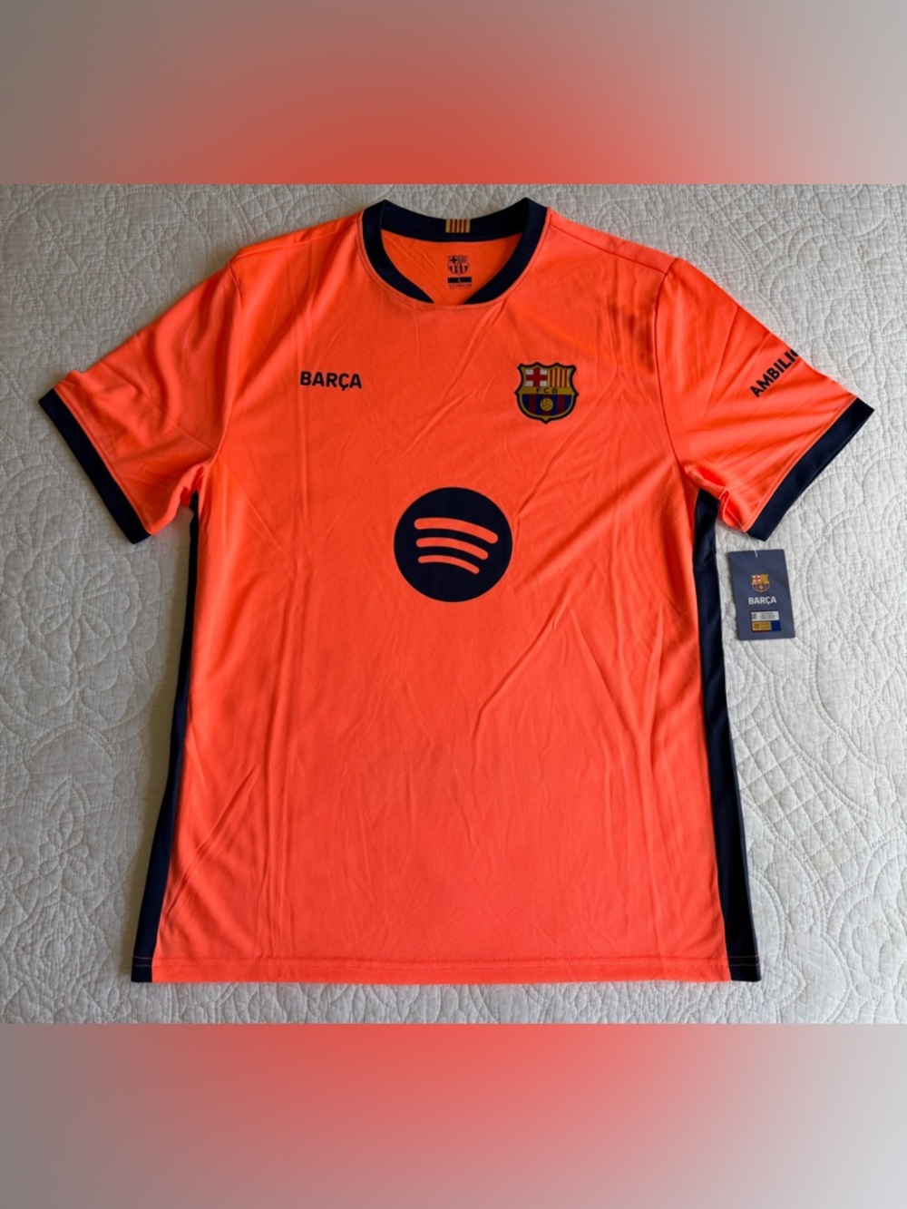 FC Barcelona  25/26 Third Jersey Orange Size Large Soccer Futbol World Cup NWT